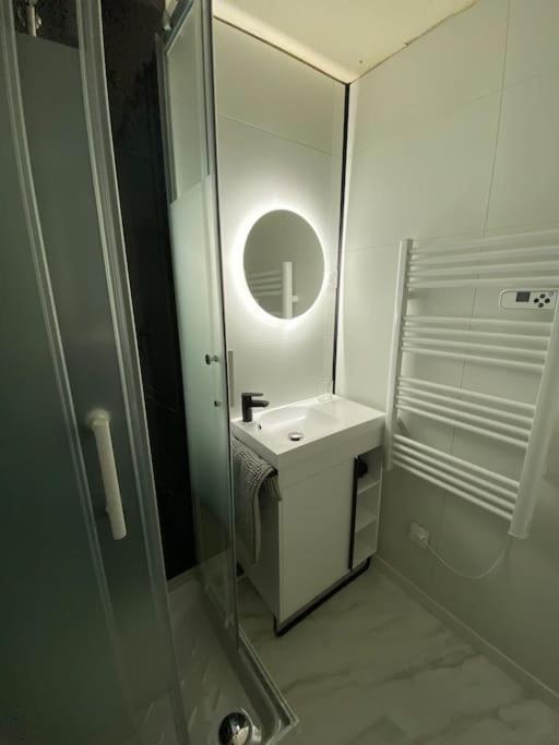 Studio Chaleureux Renove 阿莱蒙 外观 照片
